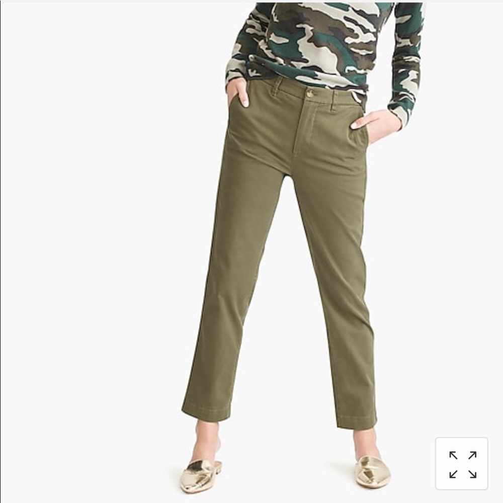 Size 6 J Crew Chino Girlfriend Pant (Petite)
